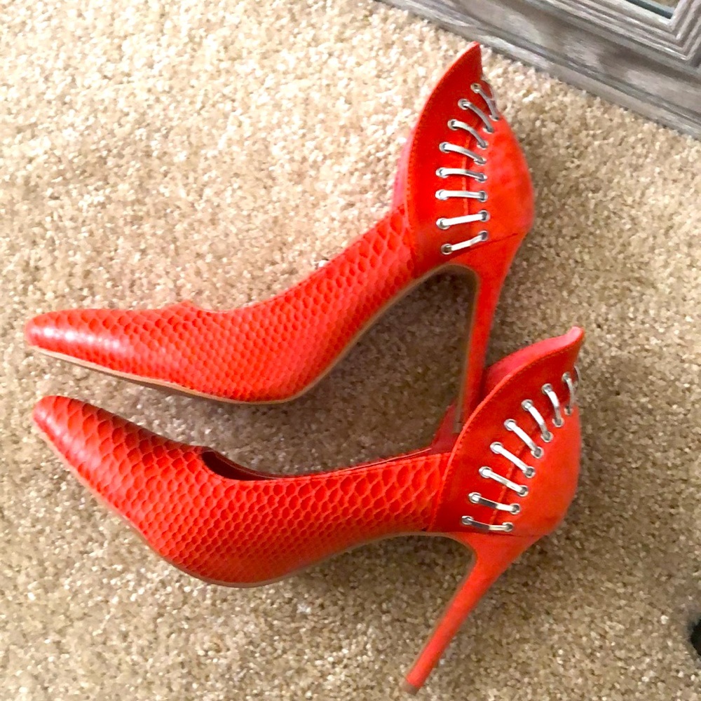 Scene -Snakeskin like shoes